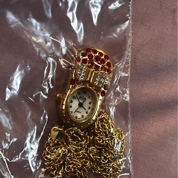 Clock necklaces - Picture 11 of 14